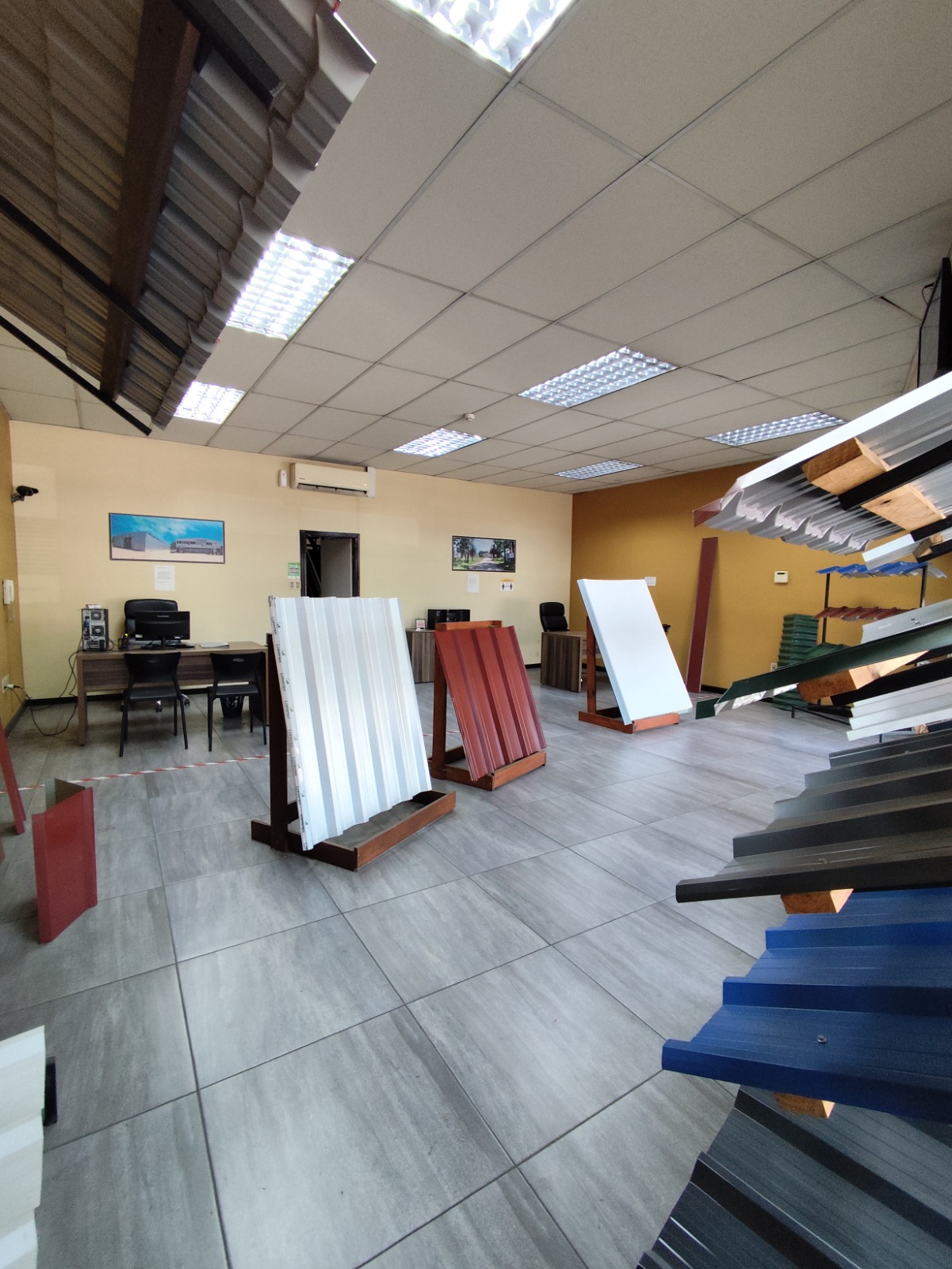 WhatsApp Image 2025-12-14 at 00.34.21